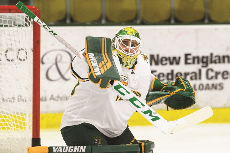 Jeremy Swayman Named Hockey East Player of the Year - Hockey East  Association