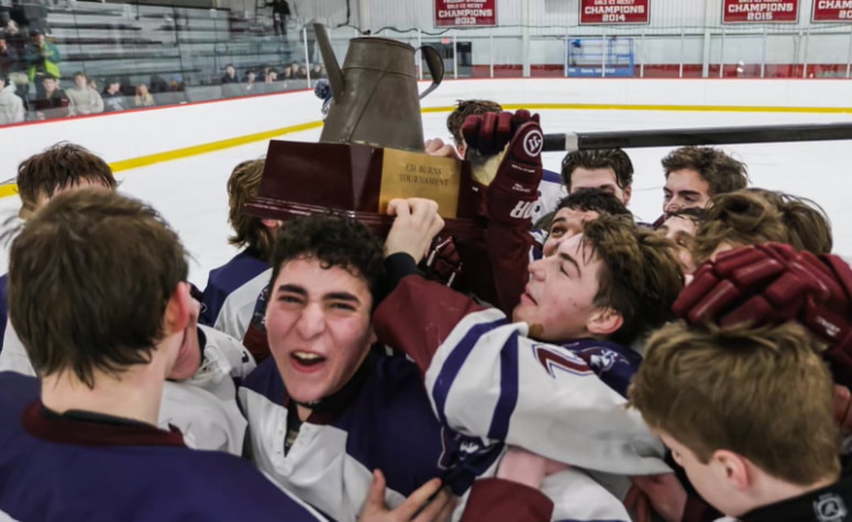 Belmont celebrates winning the 2025 Ed Burns Coffee Pot. (Brian Kelly/NEHJ)